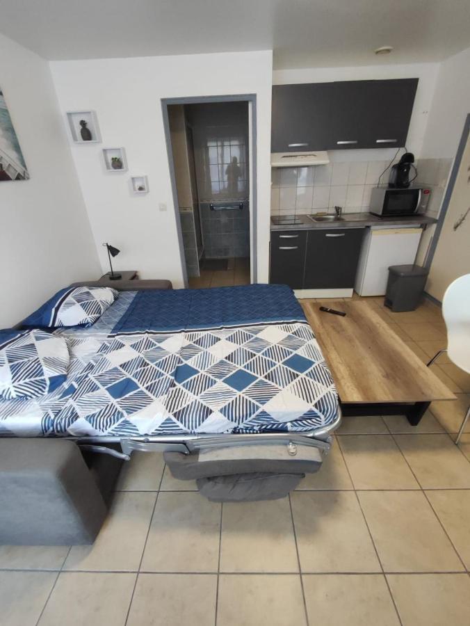 Studio 2 Personnes En Centre Ville Saint-Pierre-de-Plesguen Kültér fotó